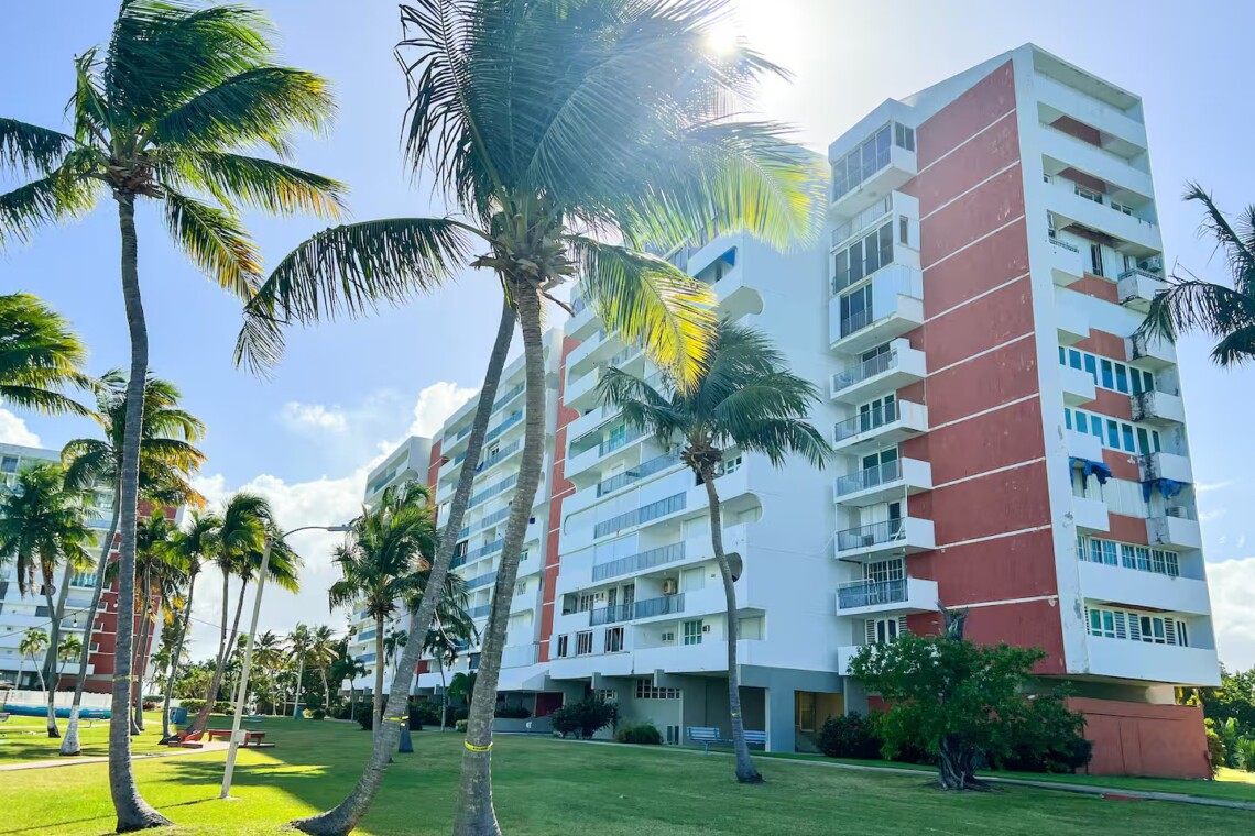 Isla Del Encanto - Vacation Rental Homes in Fajardo - The Oasis